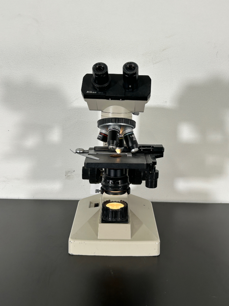 Image of Nikon Alphaphot VS Inverted Microscope